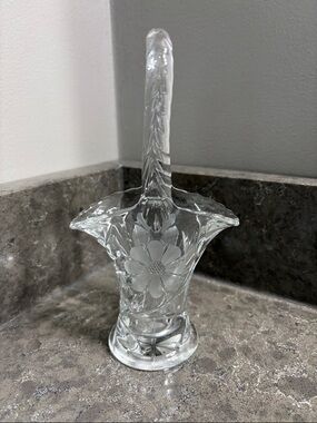 Vintage Duncan Miller Clear Etched Glass Daisy Bridal Basket